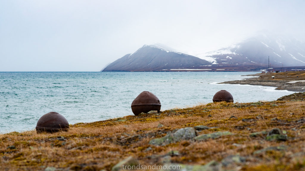 Buoy at Hotellneset